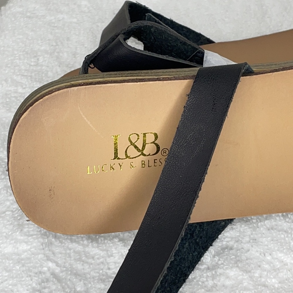 Sandals - Picture 3 of 5